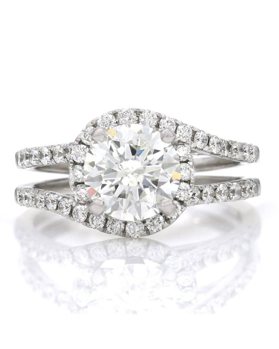 GIA Certified Round Brilliant Cut Diamond Solitaitre Ring in 14KW